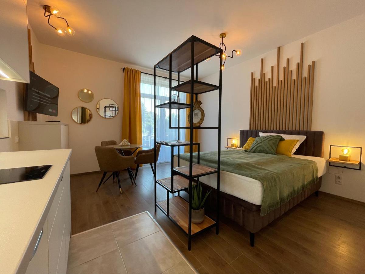 Hillside Central Apartments บูดาเปสต์ ภายนอก รูปภาพ