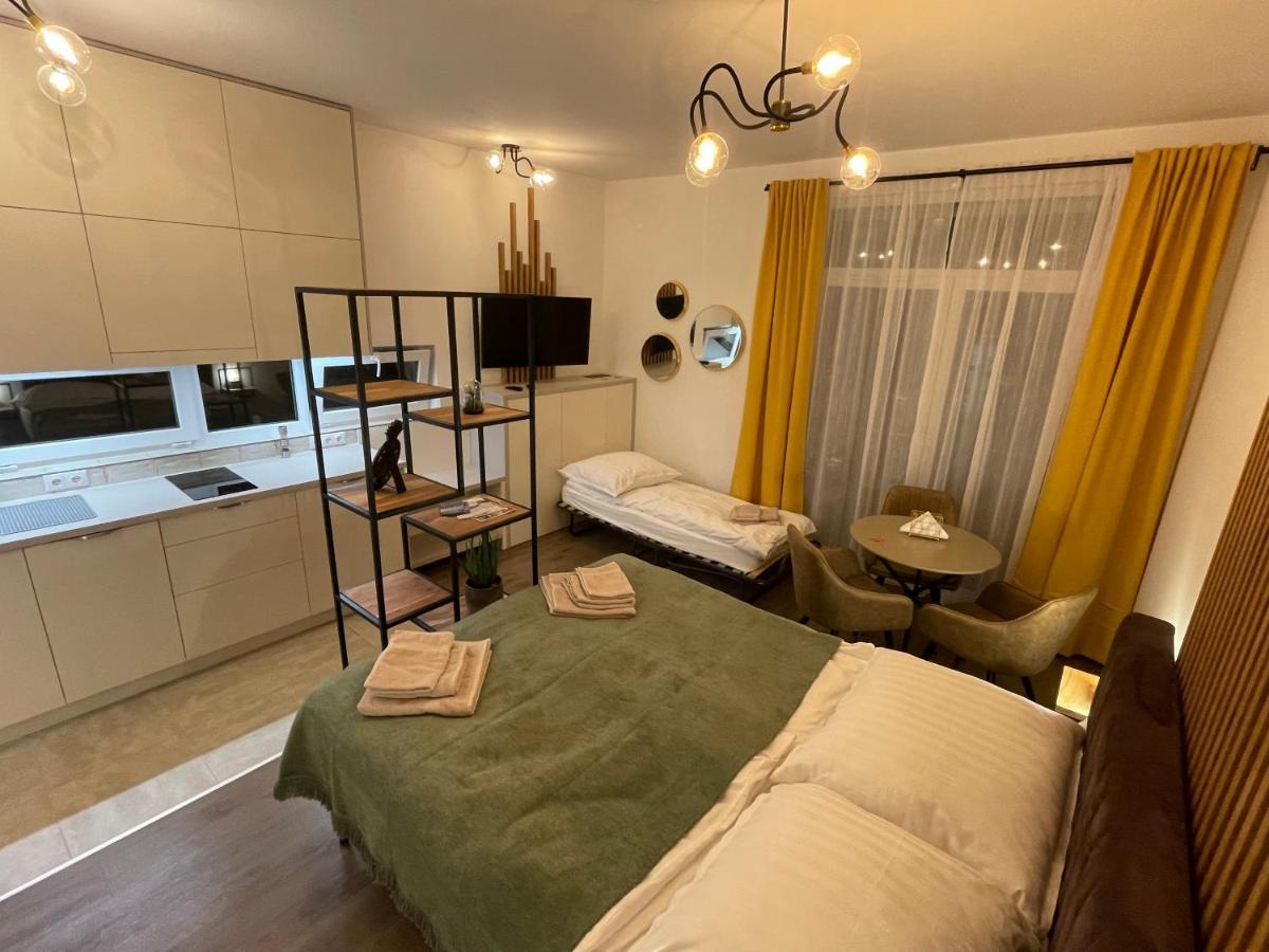 Hillside Central Apartments บูดาเปสต์ ภายนอก รูปภาพ
