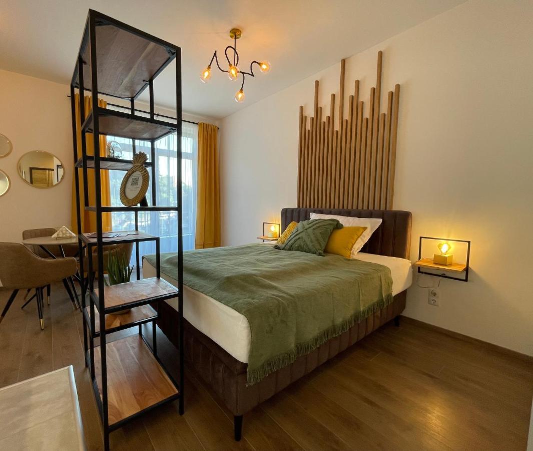 Hillside Central Apartments บูดาเปสต์ ภายนอก รูปภาพ